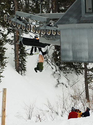 Butt-Ski Lift! 実際